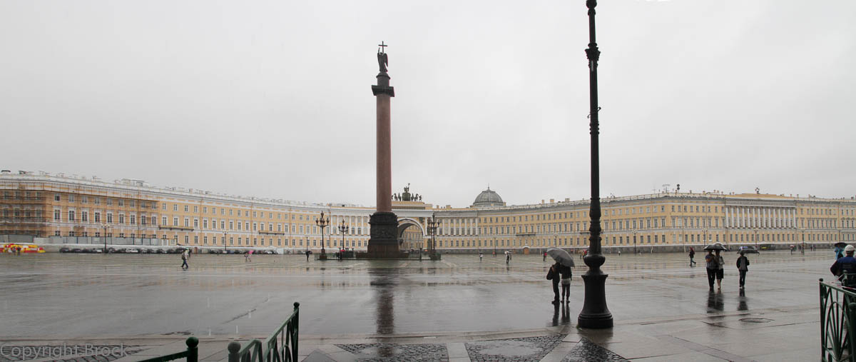 St. Petersburg Schlossplatz mit Alexander-Säule Generalstabsgebäude