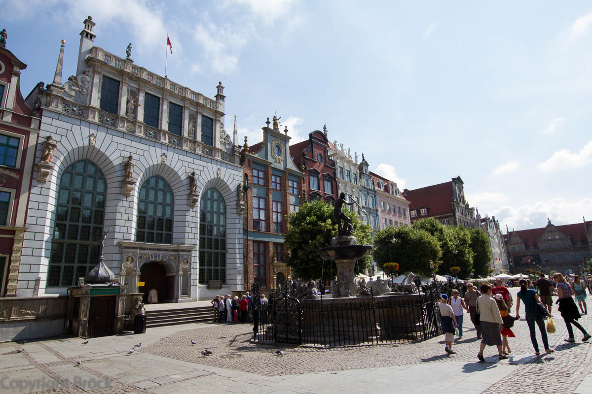 Danzig Langer Markt Artus Hof Goldener Hahn Neptun-Brunnen