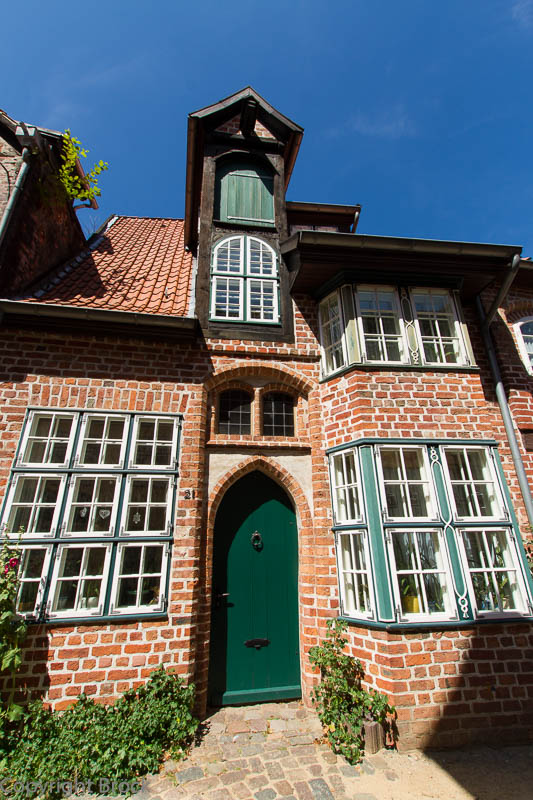 Auf dem Meere und drum herum