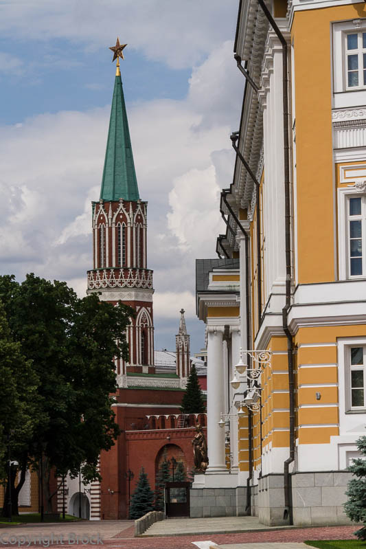 Kreml, Senatsgebäude, Nikolaus-Turm