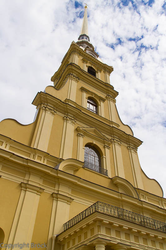 Turm der Peter-Paul-Kathedrale
