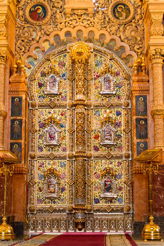 Innenansicht der Christi-Auferstehungs-Kirche (Erlöser-Kirche Auf Dem Blute), Ikonostase (Portal)