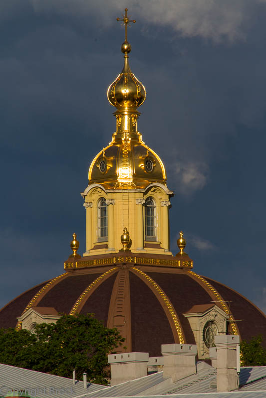 Mit dem Boot durch St. Petersburg: Auf der Newa, Rund um die Peter-Paul-Festung, Kuppel der Kirche des Hl. Alexander Newski