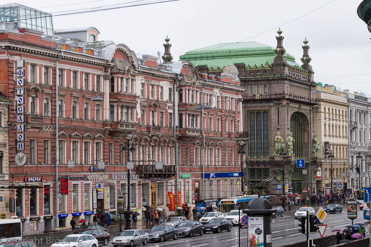 Newski Prospekt, Jelessejewskij-Kaufhaus