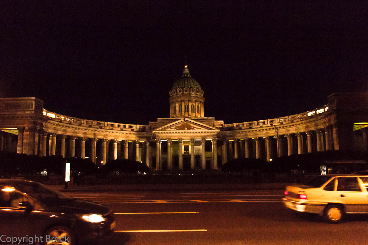 Weiße Nacht: Kasaner Kathedrale, Newski-Prospekt