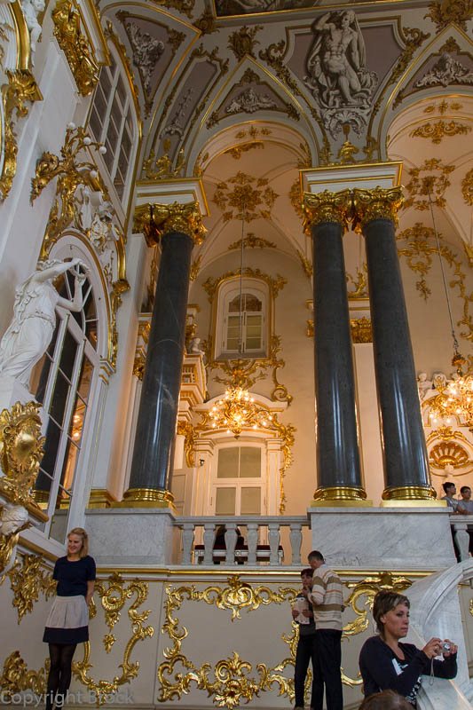 Eremitage; Winterpalast, Paradetreppe