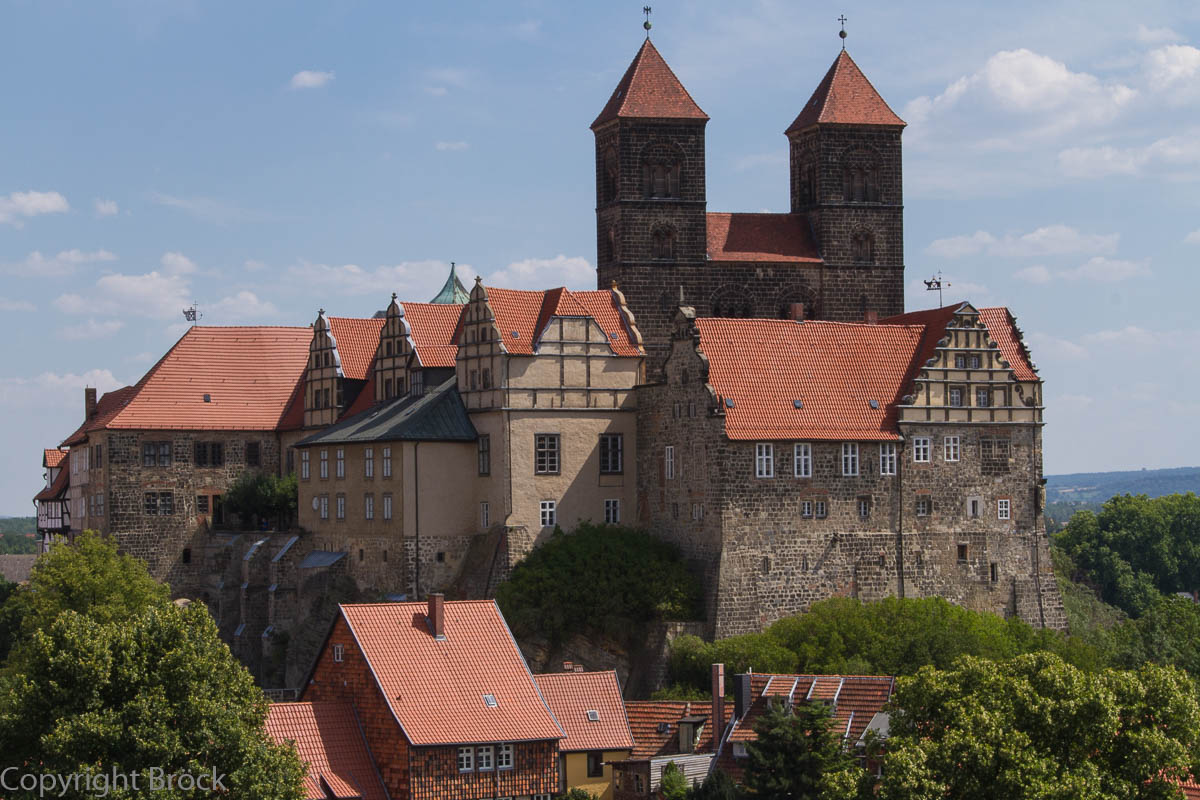 Blick vom Münzenberg auf Schlossberg und Stiftskirche