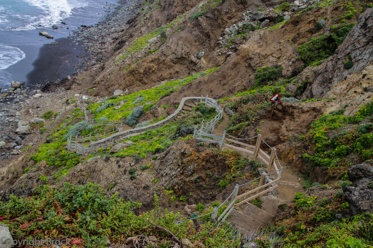 Im Anaga-Gebirge Abstieg zum Playa Benijo