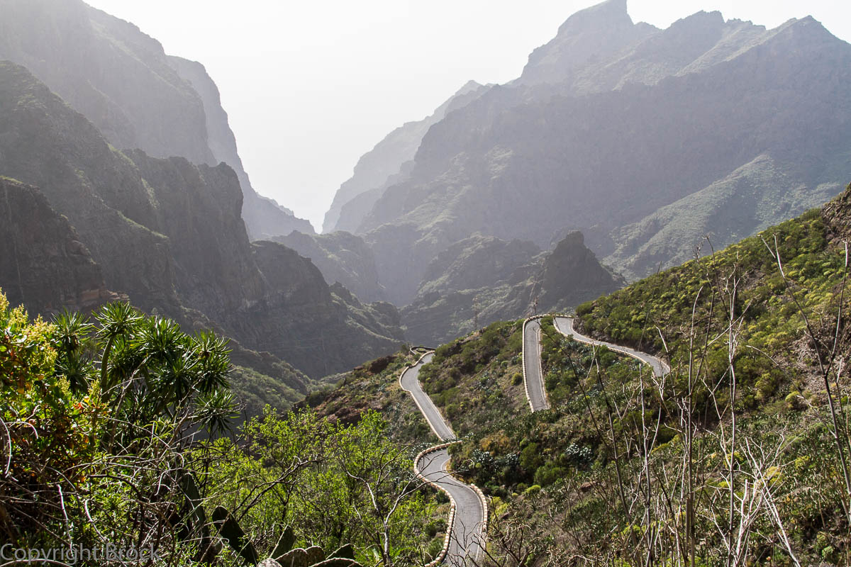 Teneriffa Im Tenogebirge Blick auf die Schlucht von Masca